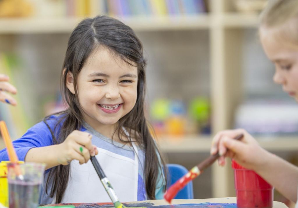 Educazione in Primo Piano: Iscrizioni Aperte alla Scuola dell'Infanzia a Milano per il 2023-2024