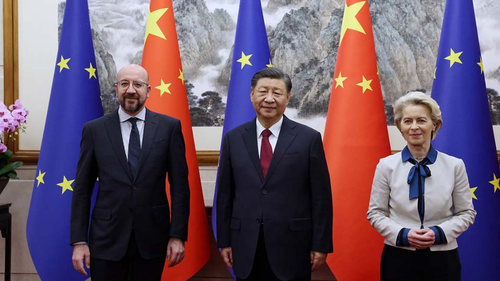 EU-China Summit 2023: Bilanciare Relazioni Economiche e Valori Universali per un Futuro Globale Sostenibile