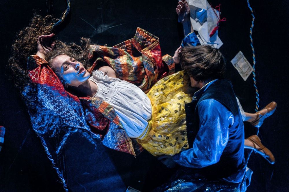 Le Nuvole di Amleto Debutto in prima nazionale al Teatro Menotti di Milano