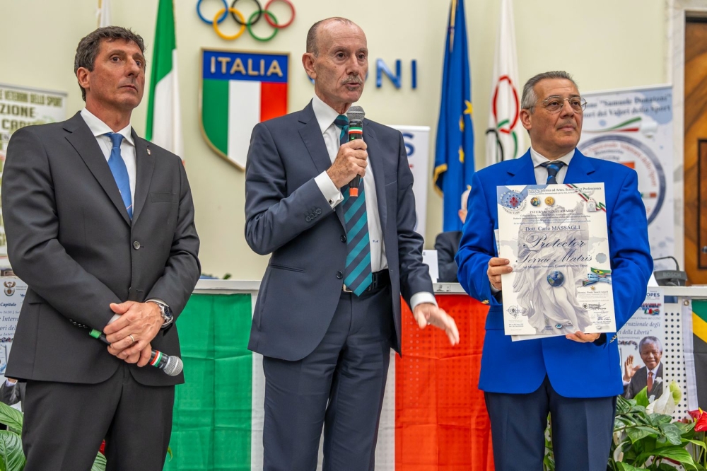 Invictus Day - 4ª Edizione Internazionale: Premio conferito all’Ammiraglio di Squadra Carlo Massagli, Presidente della SOGIN - nucleare e ambiente.