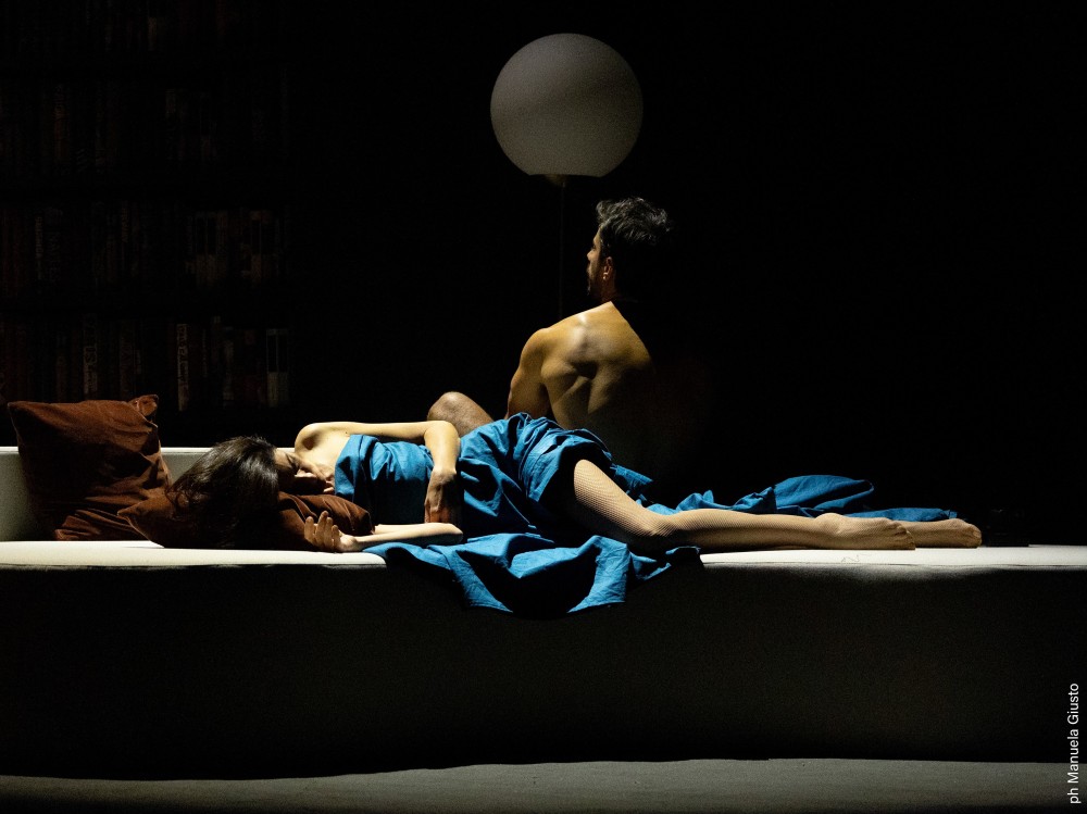 Scandalo: il desiderio che non ci perdoniamo - Teatro Manzoni Milano