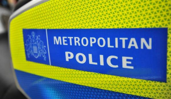 Met Police apologises for strip-search of Hackney schoolgirl