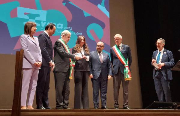Genova, Capitale del libro: Presentato a Ivrea il ''Manifesto per il futuro del libro'' consegnato al ministro Sangiuliano