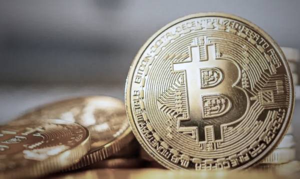 Comprare Bitcoin in tabaccheria, ATM in Italia, si è possibile: come fare e dove acquistare