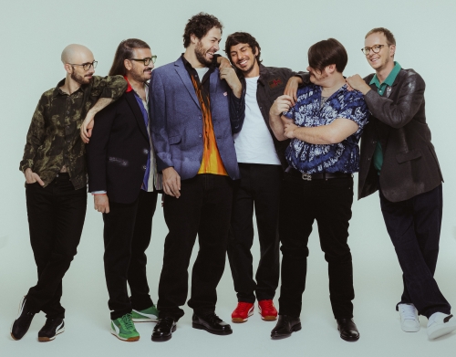 HELLO WORLD – TOUR STADI 2025: partito da Reggio Emilia il nuovo giro dei Pinguini Tattici Nucleari