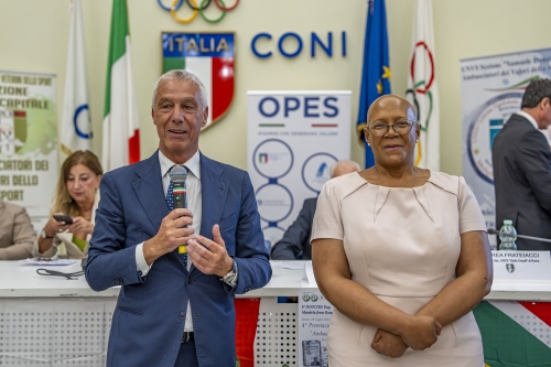 Premio “Ambassador Of Freedom” al Sig. Prefetto Vittorio RIZZI
